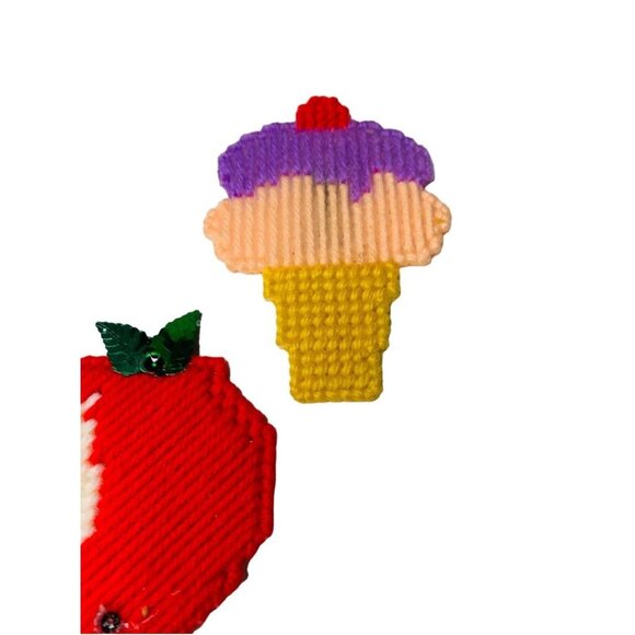 Handmade Vintage 1980s Plastic Cross Stitch Magnets Apple Ice Cream Cone Lot of - Picture 5 of 7